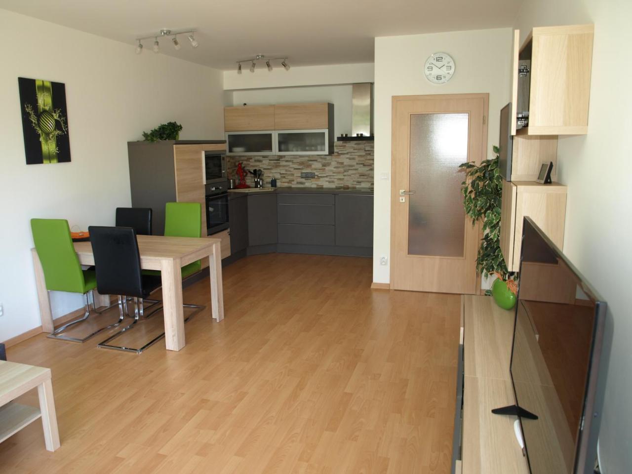 Apartman Self Check In/Out Vrchlabí Exteriér fotografie
